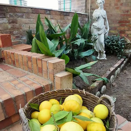 Os Garden - Maison De Charme Salerno Habitación foto